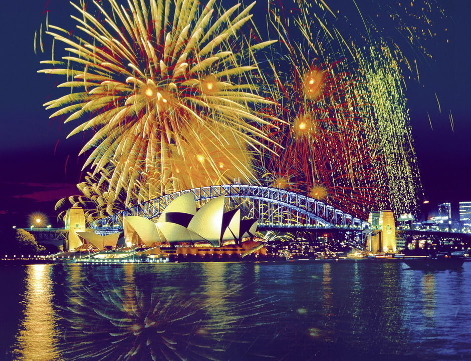 Buy Ravensburger - Fireworks Over Sydney Puzzle 1000pc