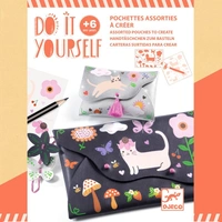 Djeco - Do It Yourself Joyful Friends Pouch Craft Kit