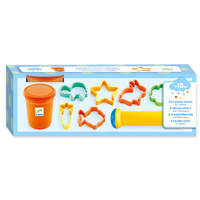 Djeco - Modelling Dough with Cookie Cutters
