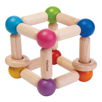 PlanToys - Square Clutching Toy