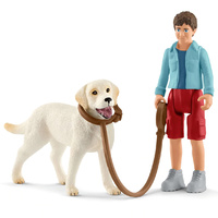 Schleich - Walking with Labrador Retriever 42478