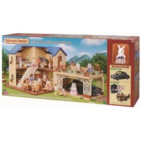 Sylvanian Families - Large House with Carport Gift Set