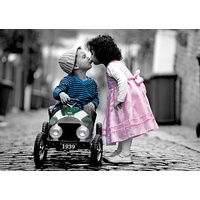 Trefl - First Kiss Puzzle 1000pc